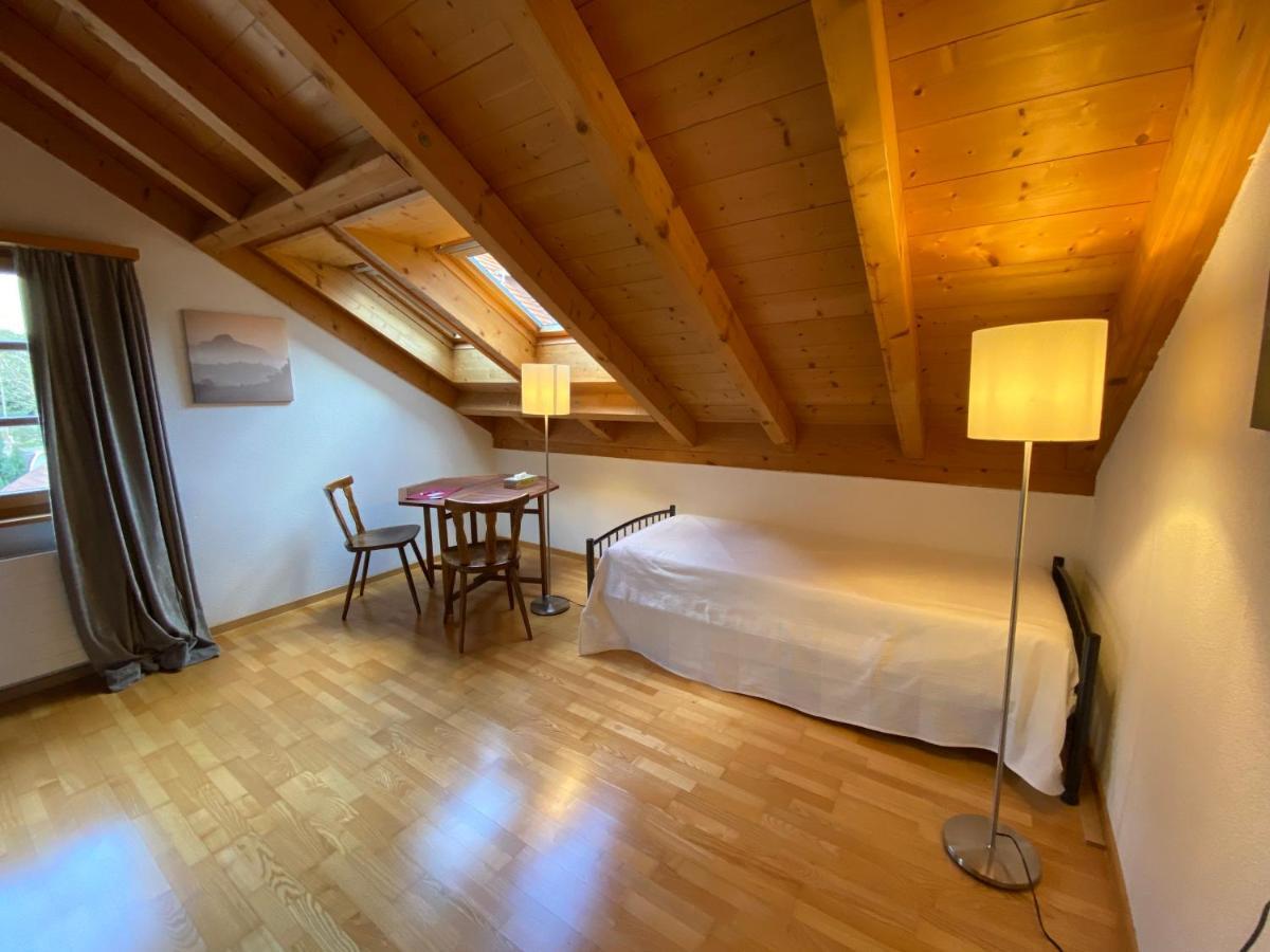Bed and Breakfast Atelier 67 Obersaxen Exteriér fotografie